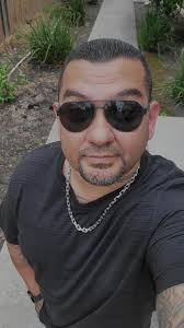 Carlos M., 52 años